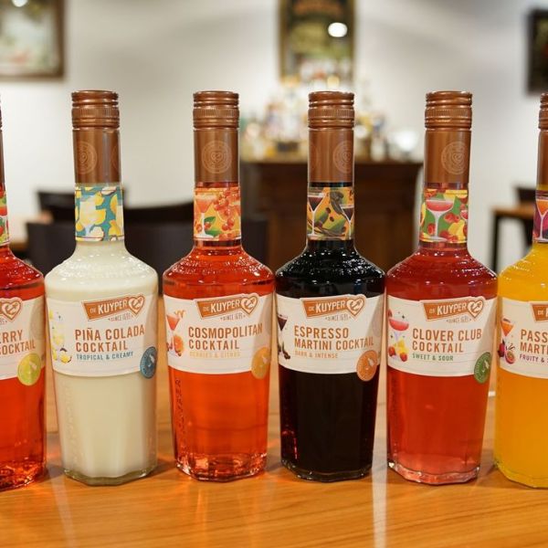 De 6 nieuwe "ready to serve" cocktails van De Kuyper zijn gearriveerd. #kantenklaar #dekuyper #cocktails